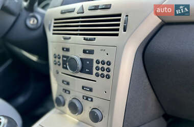 Универсал Opel Astra 2008 в 