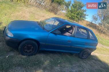 Хэтчбек Opel Astra 1993 в 