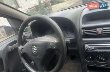 Универсал Opel Astra 2001 в 