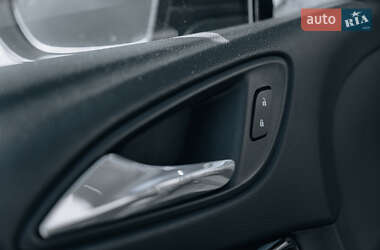 Универсал Opel Astra 2018 в 