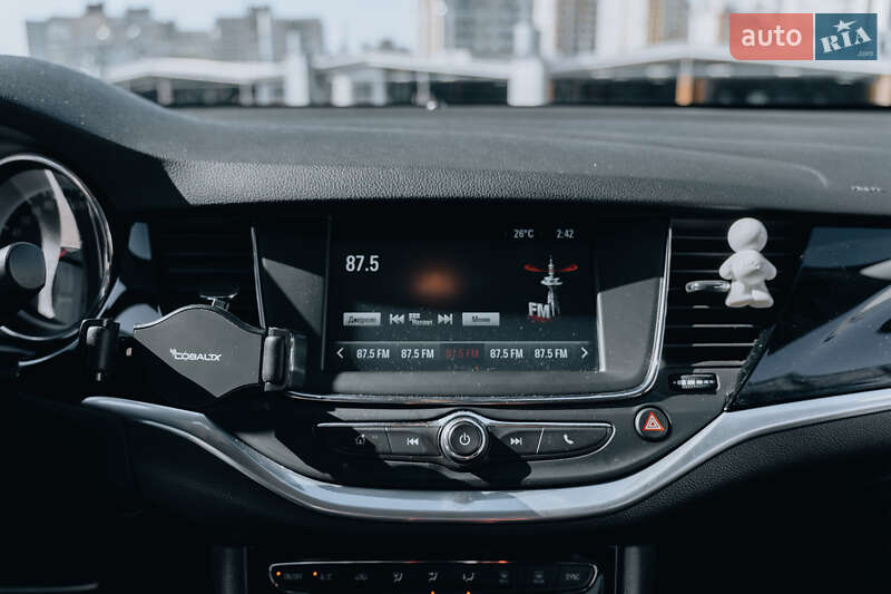 Универсал Opel Astra 2018 в Киеве фото 36 Универсал Opel Astra 2018 в Киеве