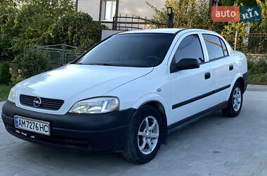 Седан Opel Astra 2000 в 