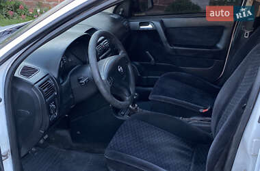 Седан Opel Astra 2000 в 
