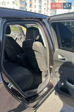Универсал Opel Astra 2011 в 