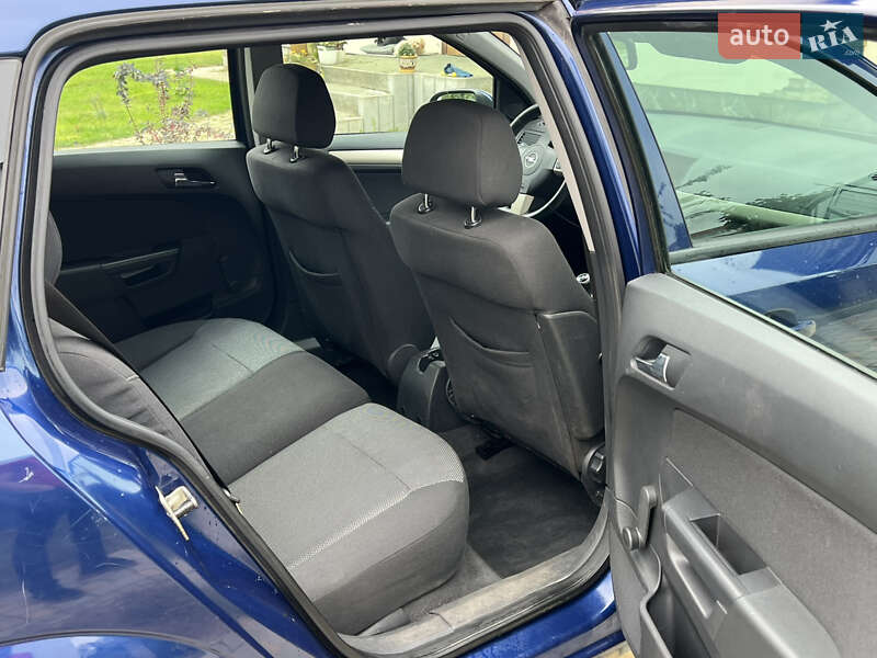 Универсал Opel Astra 2008 в Яворове