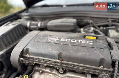 Универсал Opel Astra 2006 в 