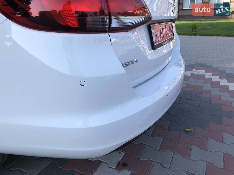Универсал Opel Astra 2019 в Теофиполе
