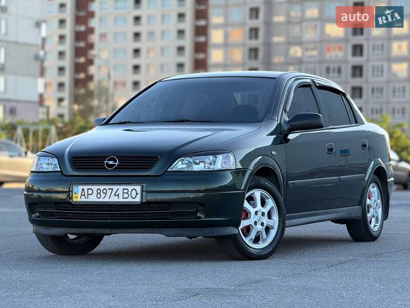 Седан Opel Astra 2002 в 