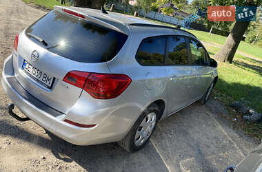 Универсал Opel Astra 2012 в 