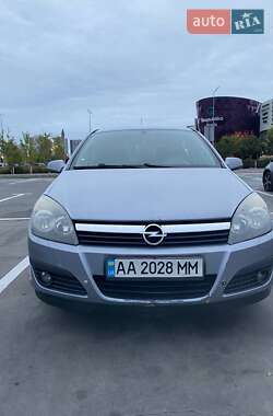 Хэтчбек Opel Astra 2006 в Василькове