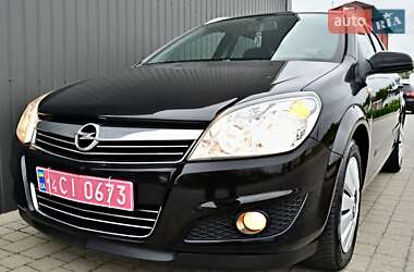 Универсал Opel Astra 2007 в 