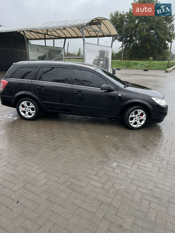Универсал Opel Astra 2007 в Коломые