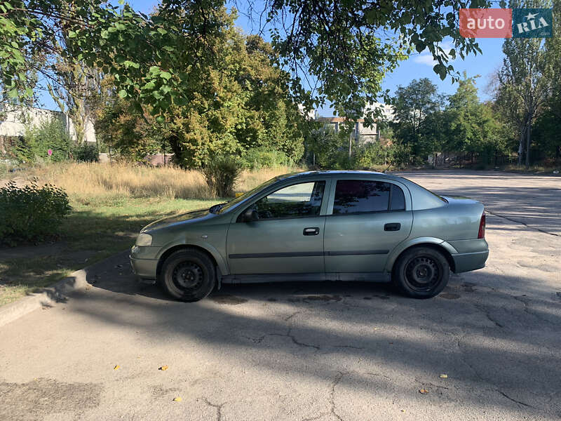 Седан Opel Astra 2007 в Запоріжжі