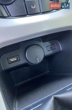 Универсал Opel Astra 2011 в 