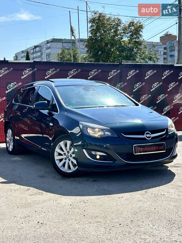 Универсал Opel Astra 2014 в 