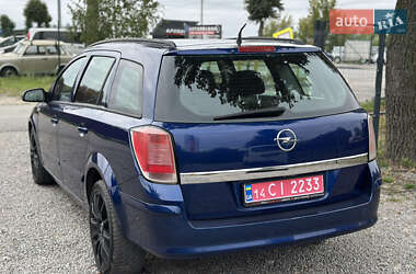 Универсал Opel Astra 2006 в 