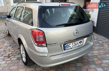 Универсал Opel Astra 2009 в 