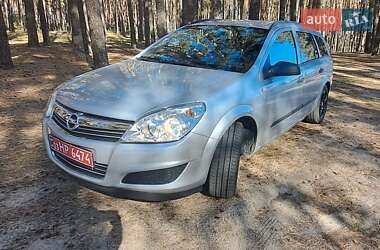 Универсал Opel Astra 2009 в Недригайлове