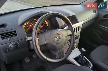 Универсал Opel Astra 2008 в 