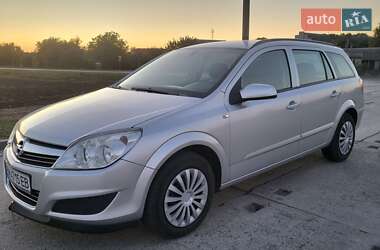 Универсал Opel Astra 2008 в 