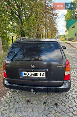 Универсал Opel Astra 2000 в 