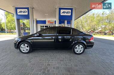 Седан Opel Astra 2013 в 