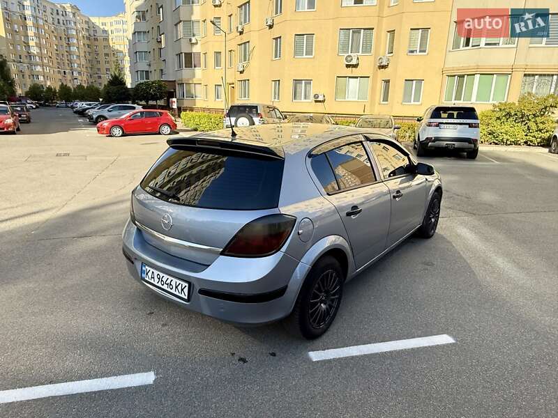 Хэтчбек Opel Astra 2006 в Киеве фото 6 Хэтчбек Opel Astra 2006 в Киеве