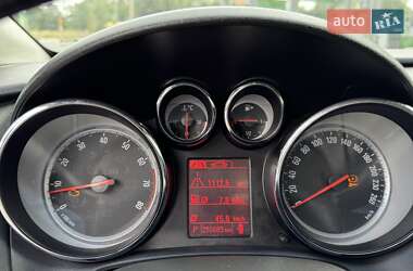 Универсал Opel Astra 2013 в 