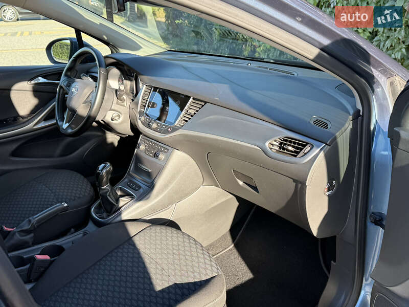 Универсал Opel Astra 2017 в Стрые