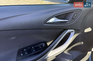 Универсал Opel Astra 2017 в 