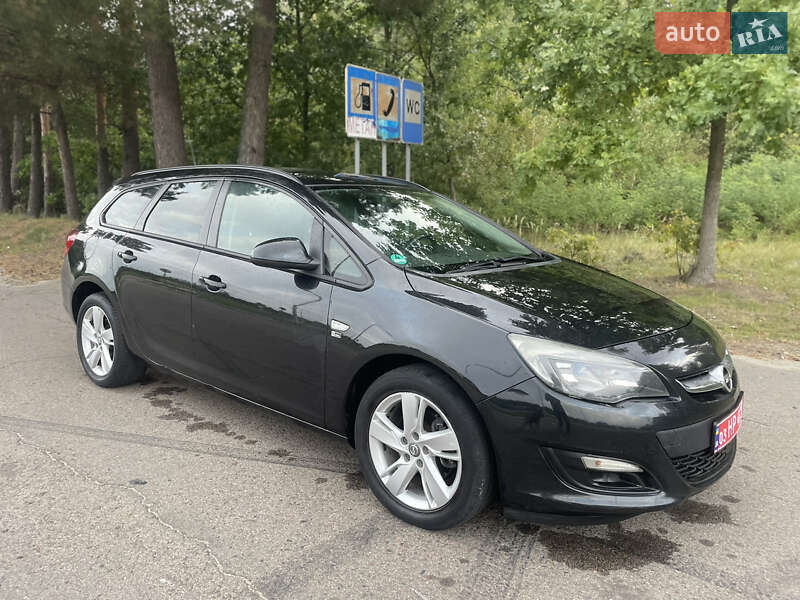 Универсал Opel Astra 2013 в Ковеле