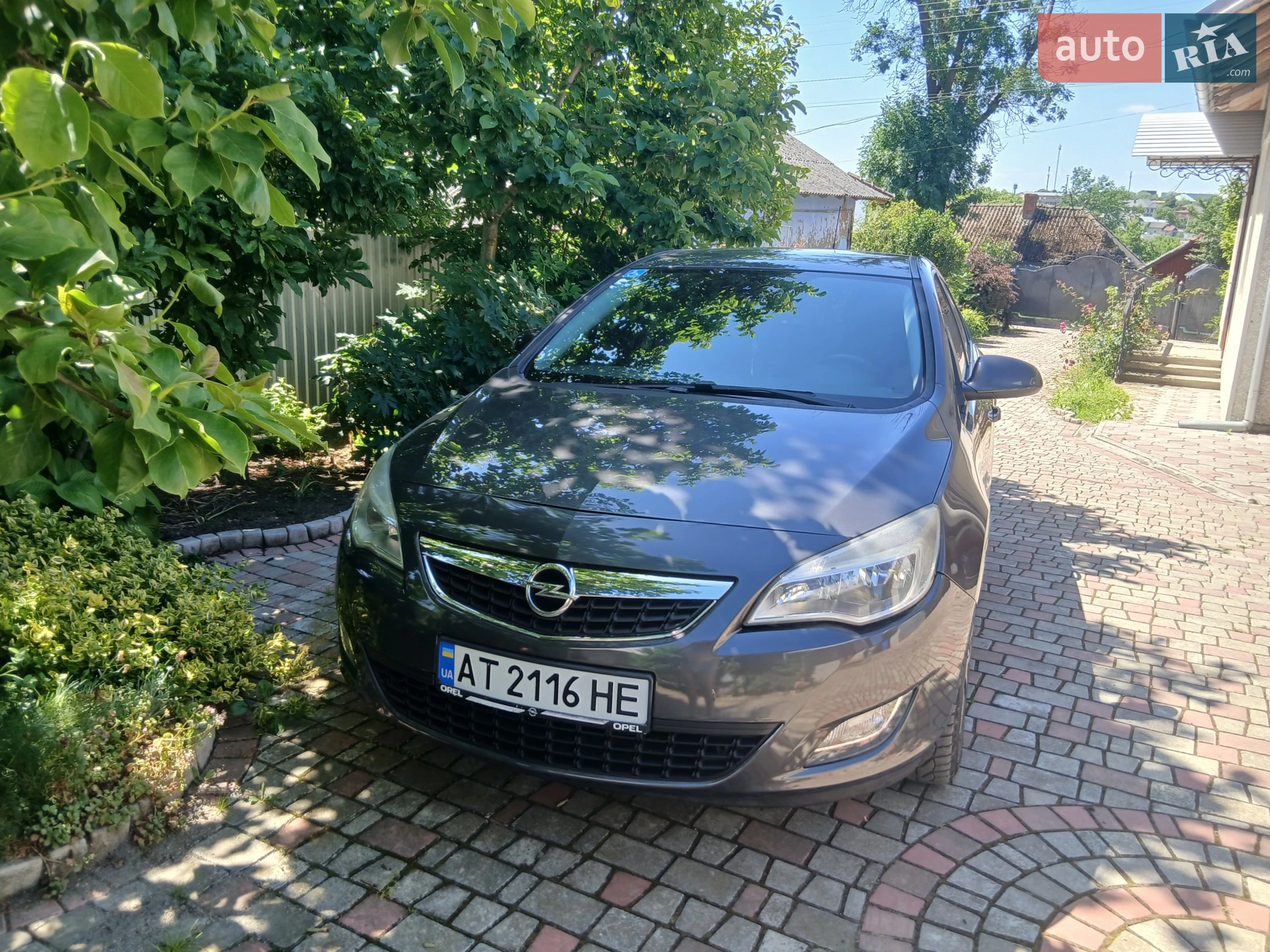 2010 Opel Astra - мініатюра 2
