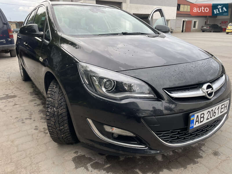 Универсал Opel Astra 2015 в Теофиполе