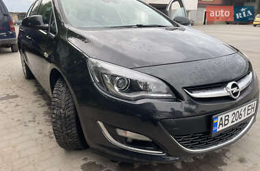 Универсал Opel Astra 2015 в 