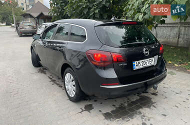 Универсал Opel Astra 2015 в 