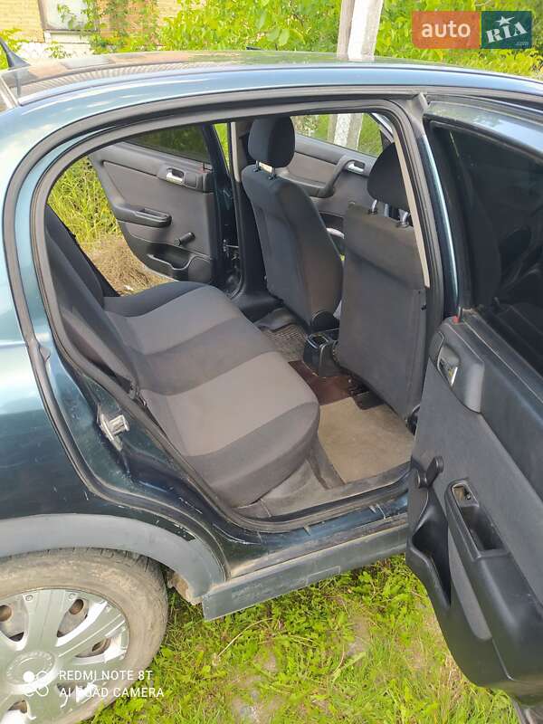 Седан Opel Astra 2004 в Городке