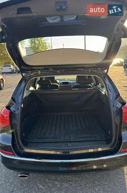 Универсал Opel Astra 2013 в 