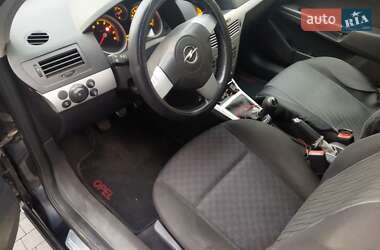 Универсал Opel Astra 2004 в 