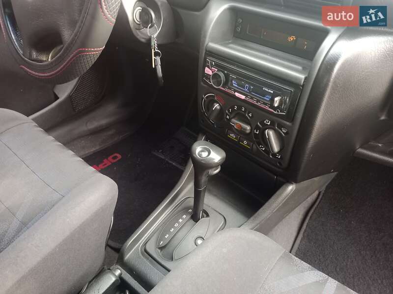 Хэтчбек Opel Astra 1995 в Лубнах