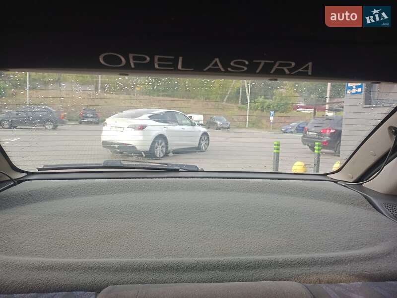 Хэтчбек Opel Astra 1995 в Лубнах