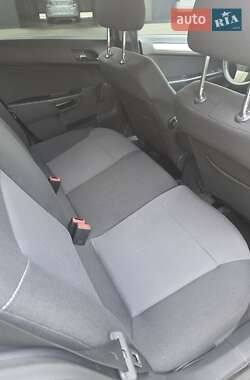 Универсал Opel Astra 2008 в 