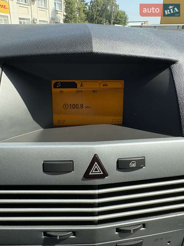 Универсал Opel Astra 2010 в Белой Церкви