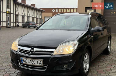 Универсал Opel Astra 2008 в 