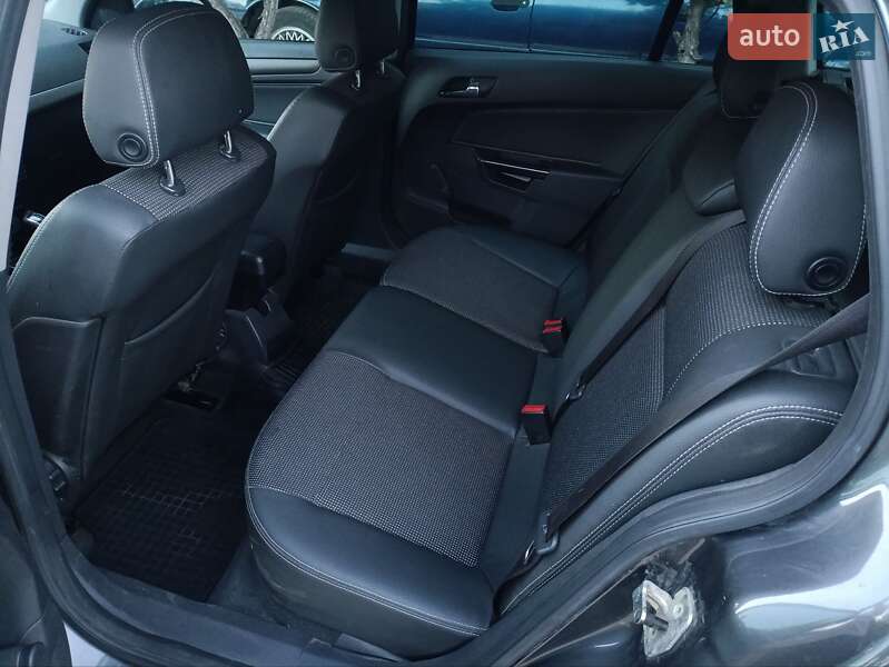 Универсал Opel Astra 2009 в Никополе фото 2 Универсал Opel Astra 2009 в Никополе