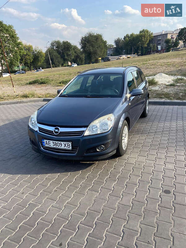 Универсал Opel Astra 2009 в Каменском фото 2 Универсал Opel Astra 2009 в Каменском