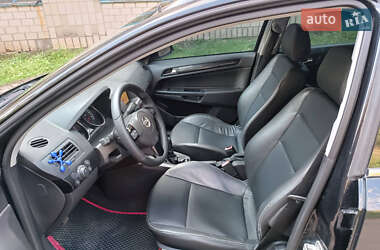 Универсал Opel Astra 2005 в 