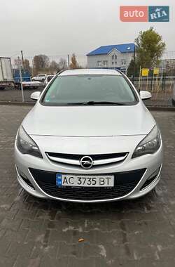 Універсал Opel Astra 2012 в Києві