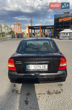 Седан Opel Astra 2008 в  фото 2 Седан Opel Astra 2008 в