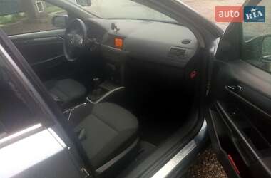 Универсал Opel Astra 2004 в 