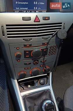 Универсал Opel Astra 2009 в 